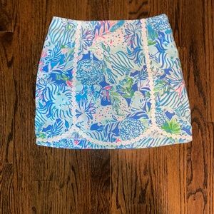 Super cute Lilly Pulitzer mini skirt